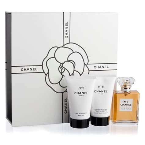 chanel no 5 paris macy'|chanel no 5 gift guide.